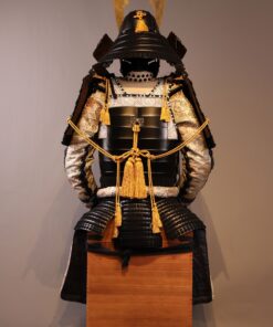 traditional japanese armor handmade tokugawa clan black and white japanese 7