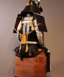 traditional japanese armor handmade tokugawa clan black and white japanese 2