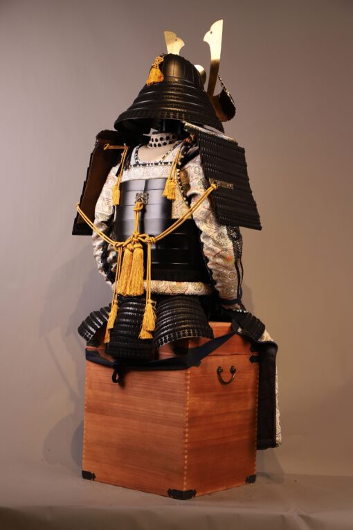 traditional japanese armor handmade tokugawa clan black and white japanese 2 scaled