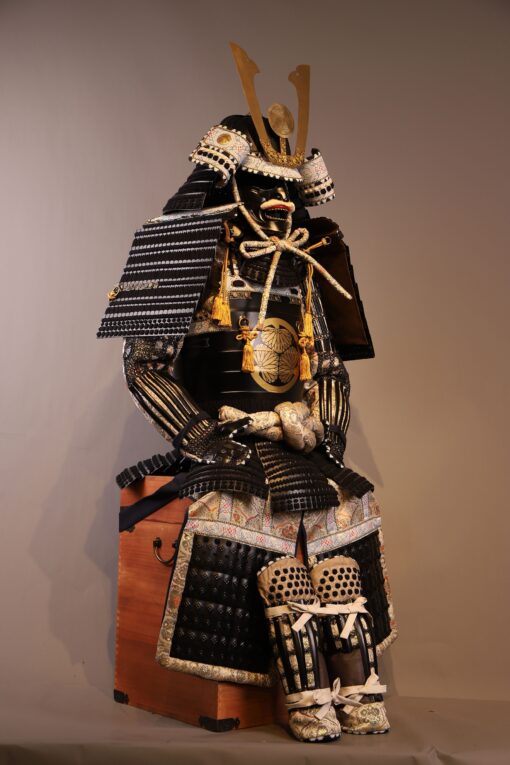 traditional japanese armor handmade tokugawa clan black and white japanese 3 scaled