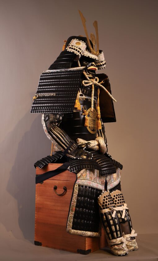 traditional japanese armor handmade tokugawa clan black and white japanese 4 scaled